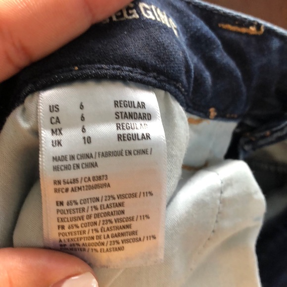 American Eagle Blue Jeans - Picture 8 of 8
